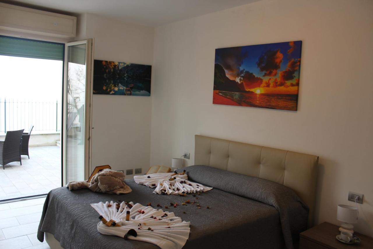 Romantic Dream On The Lake Apartment Lezzeno Bagian luar foto