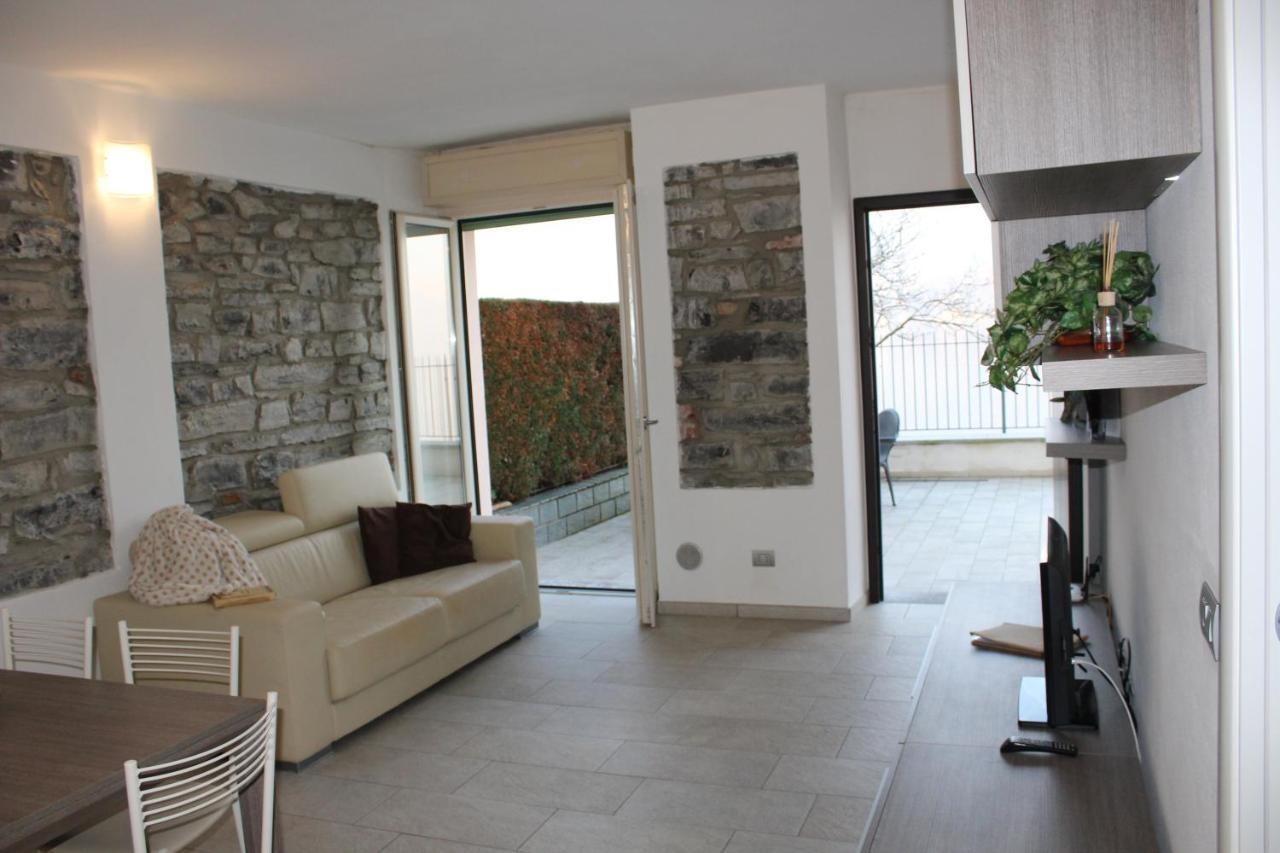 Romantic Dream On The Lake Apartment Lezzeno Bagian luar foto