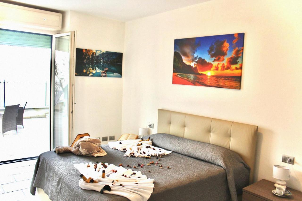Romantic Dream On The Lake Apartment Lezzeno Bagian luar foto